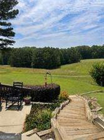 6465 Valley Crossing Way, Cumming, GA 30028