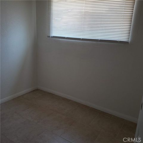 3846 Woodlawn Ave, Los Angeles, CA 90011