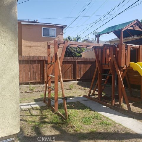 3846 Woodlawn Ave, Los Angeles, CA 90011
