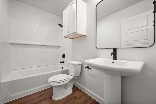 1612 N Clinton Avenue, Lubbock, TX 79416