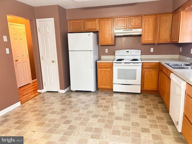 104 MEADOWBROOK, Stephens City, VA 22655