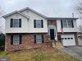 104 MEADOWBROOK, Stephens City, VA 22655