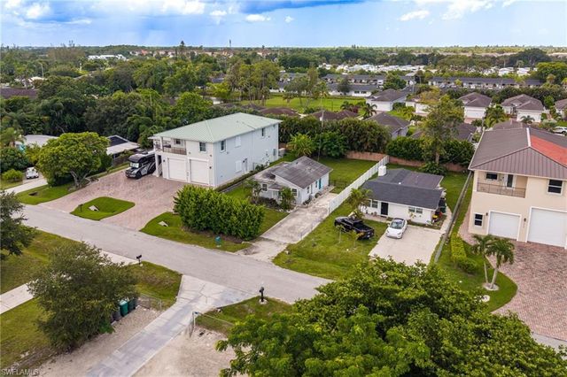 2664 Van Buren AVE, Naples, FL 34112