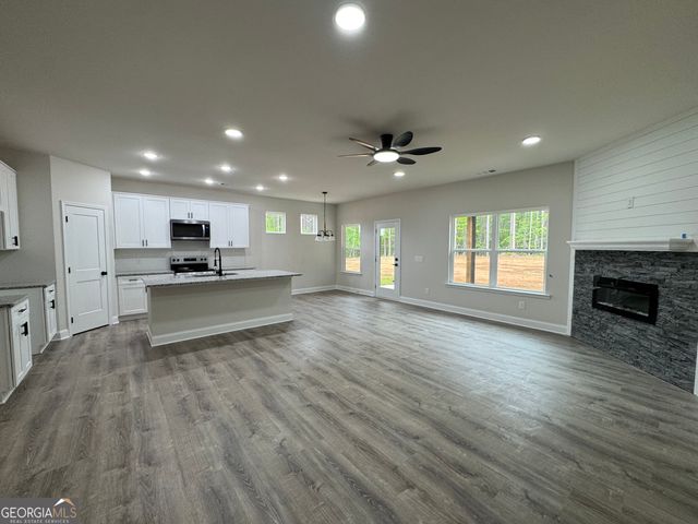 2113 N. Hicks, Toccoa, GA 30577