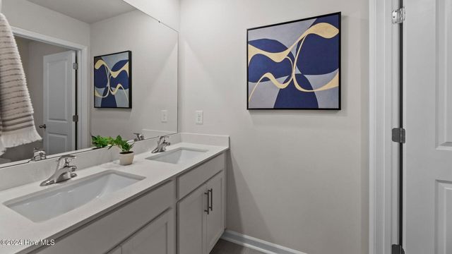 1408 Green Ridge Drive, Winterville, NC 28590