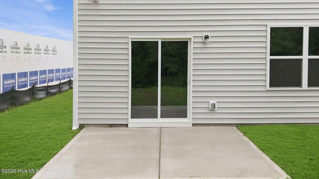 1408 Green Ridge Drive, Winterville, NC 28590