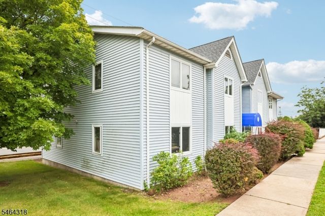 5 Jefferson St, Clifton City, NJ 07014
