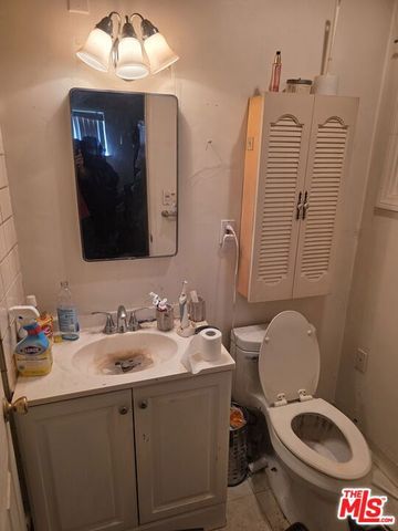 2203 W 158th Street, Compton, CA 90220