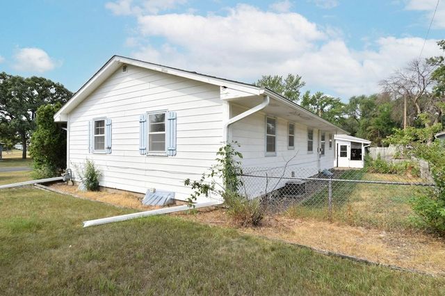 101 98th Avenue NE, Blaine, MN 55434