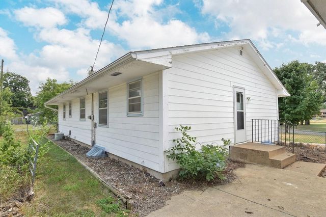 101 98th Avenue NE, Blaine, MN 55434