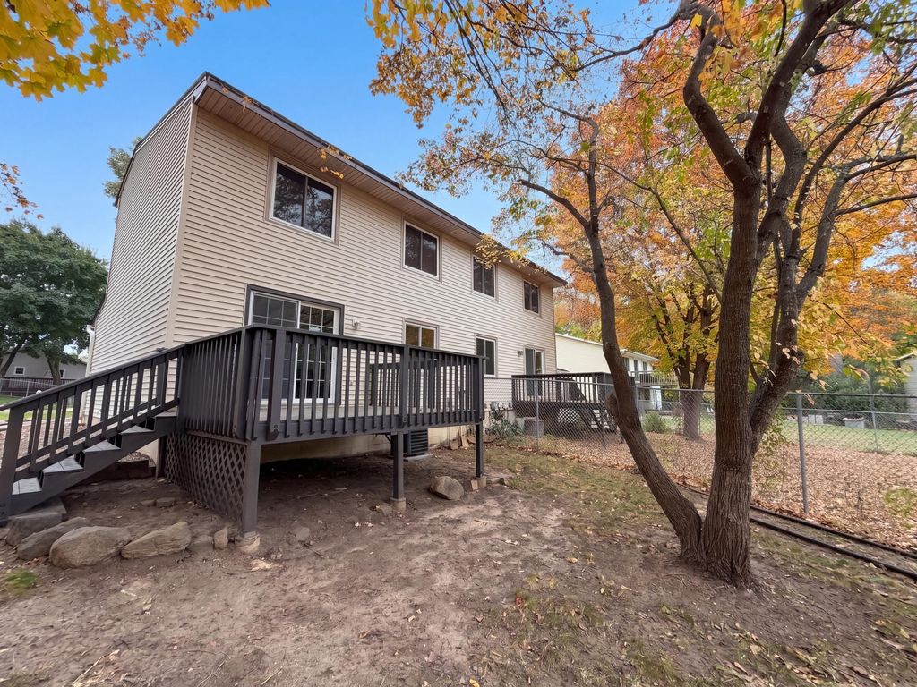 15393 Trillium Circle, Eden Prairie, MN 55344 — photo 5
