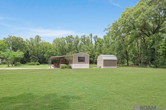 44222 Trabeaux St, Sorrento, LA 70778