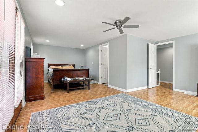 3144 Eastwood Drive, Rochester Hills, MI 48309