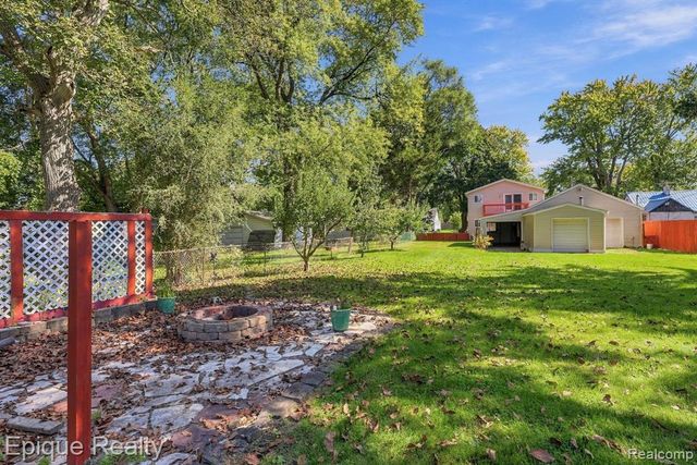 3144 Eastwood Drive, Rochester Hills, MI 48309