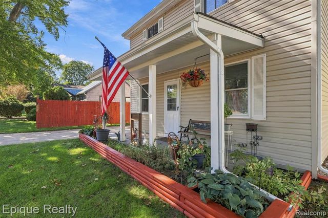 3144 Eastwood Drive, Rochester Hills, MI 48309