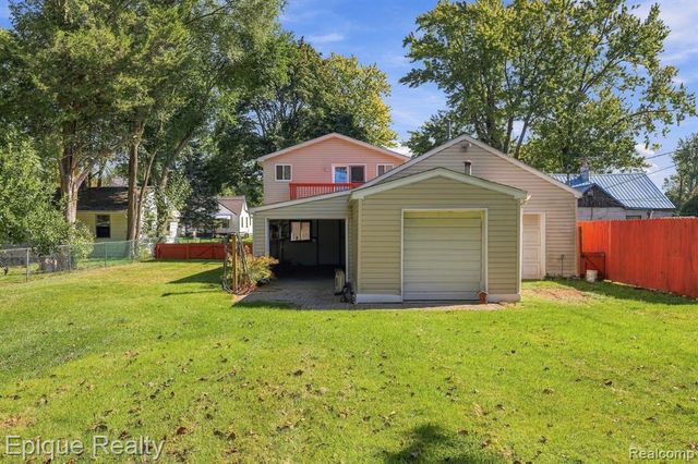 3144 Eastwood Drive, Rochester Hills, MI 48309