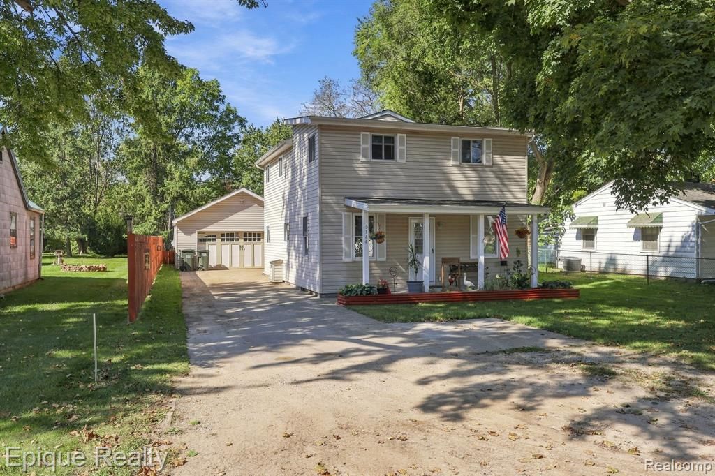 3144 Eastwood Drive, Rochester Hills, MI 48309