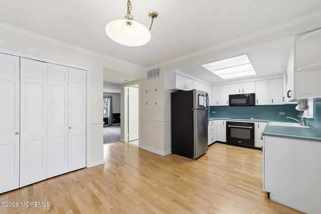 13 Sussex Way 13C, Monroe, NJ 08831