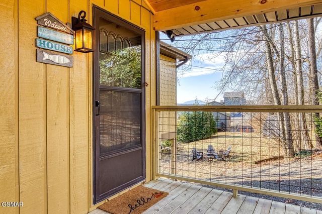 1421 Highway 139, Dandridge, TN 37725