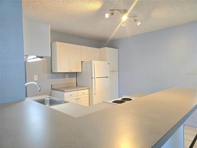 4004 36TH STREET W, Bradenton, FL 34205