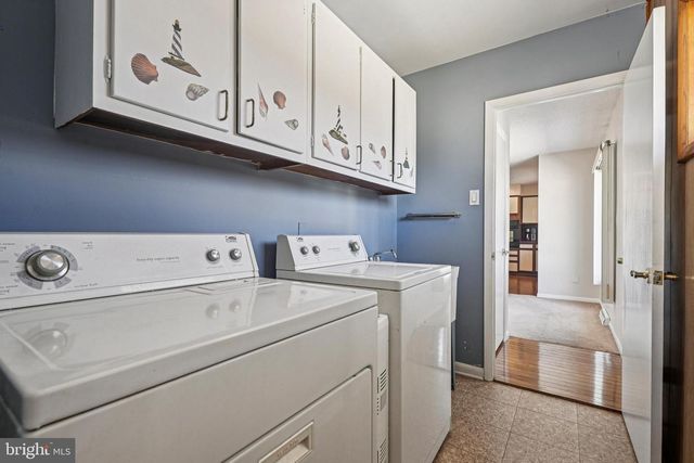 319 5TH AVE, Bellmawr, NJ 08031