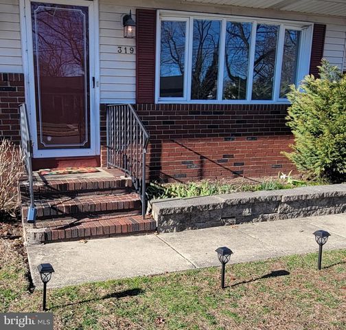 319 5TH AVE, Bellmawr, NJ 08031