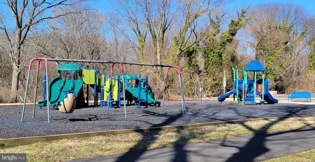 319 5TH AVE, Bellmawr, NJ 08031