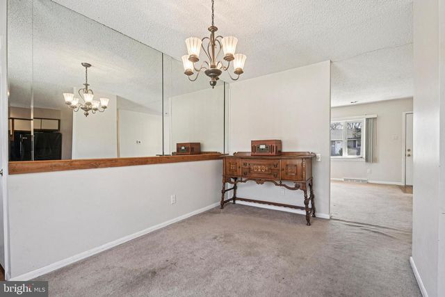 319 5TH AVE, Bellmawr, NJ 08031