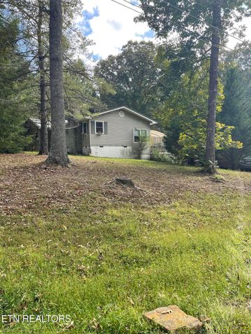 266 Hickory Drive, Crossville, TN 38571