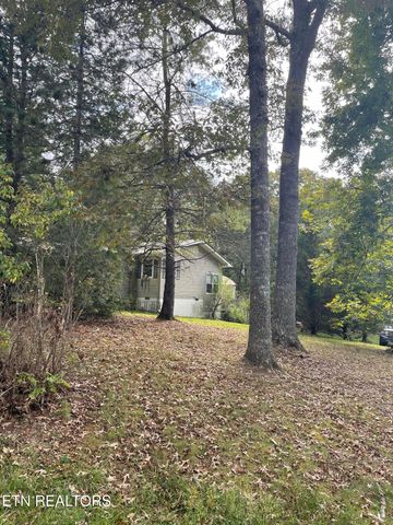 266 Hickory Drive, Crossville, TN 38571