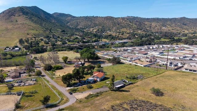 4829 DEHESA RD, El Cajon, CA 92019