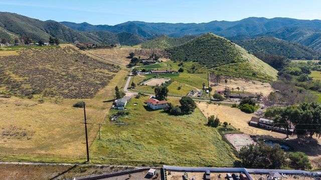 4829 DEHESA RD, El Cajon, CA 92019