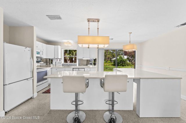 965 Palo Alto Street SE, Palm Bay, FL 32909