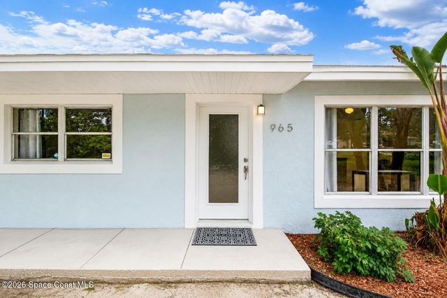 965 Palo Alto Street SE, Palm Bay, FL 32909
