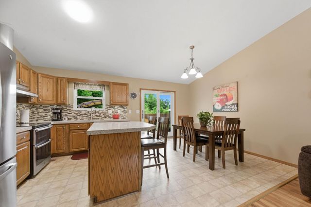 9414 E Carson St, Wichita, KS 67210