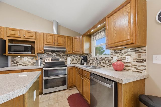 9414 E Carson St, Wichita, KS 67210