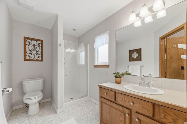 9414 E Carson St, Wichita, KS 67210