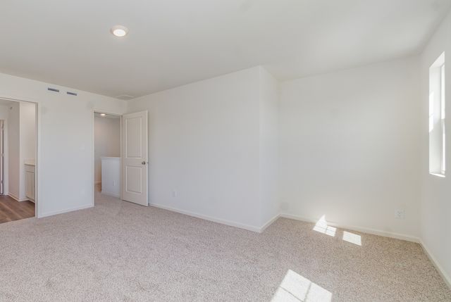 516 Adirondack Court, Joliet, IL 60436