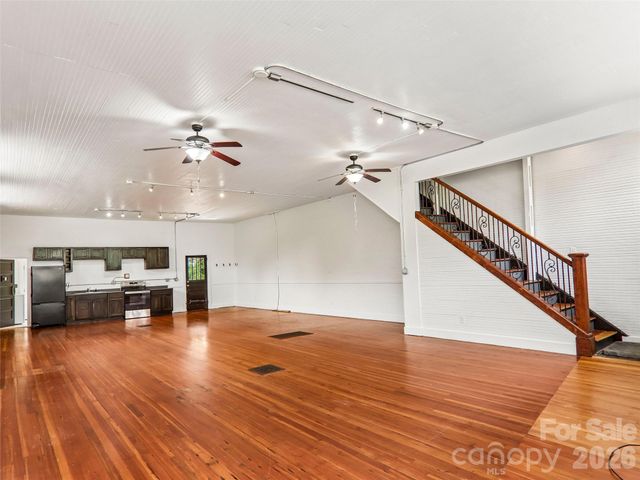 513 Fairview Road, Asheville, NC 28803