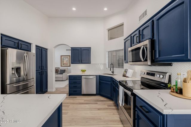 14814 W PICCADILLY Road, Goodyear, AZ 85395