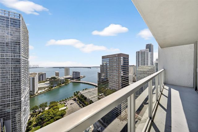 500 Brickell Ave 3901, Miami, FL 33131