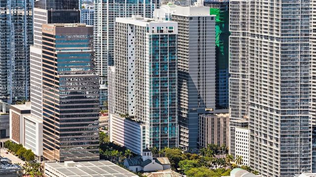 500 Brickell Ave 3901, Miami, FL 33131
