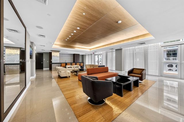 500 Brickell Ave 3901, Miami, FL 33131