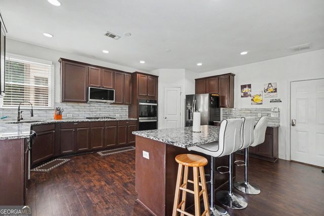 137 Milam Road SE, Mableton, GA 30126