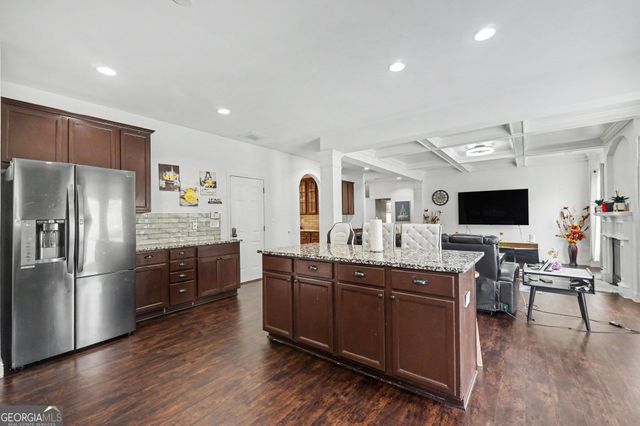 137 Milam Road SE, Mableton, GA 30126