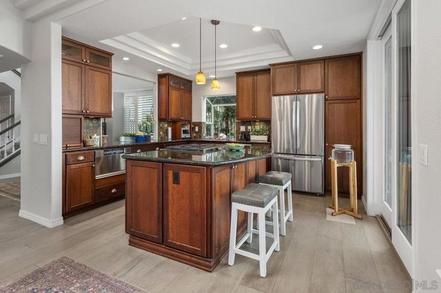 7521 Navigator Circle, Carlsbad, CA 92011