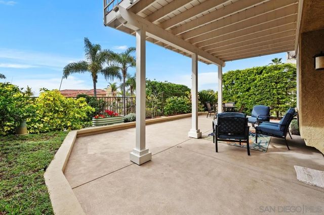 7521 Navigator Circle, Carlsbad, CA 92011