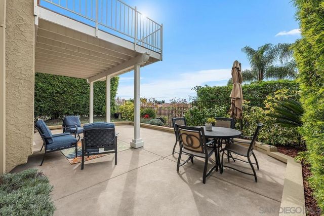 7521 Navigator Circle, Carlsbad, CA 92011