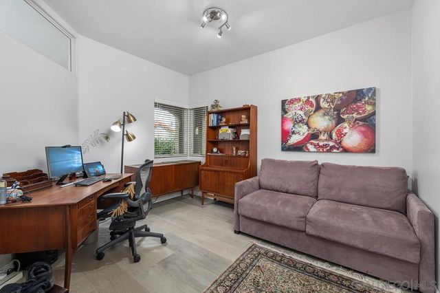 7521 Navigator Circle, Carlsbad, CA 92011