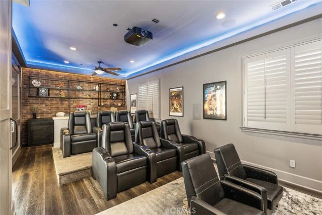 4692 Oceanridge Drive, Huntington Beach, CA 92649